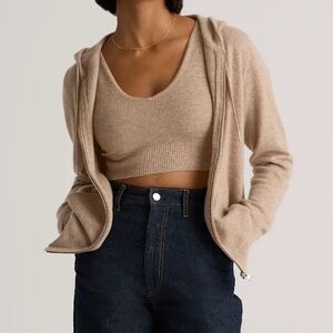 🦌 Quince Mongolian Cashmere Sweater in Oatmeal